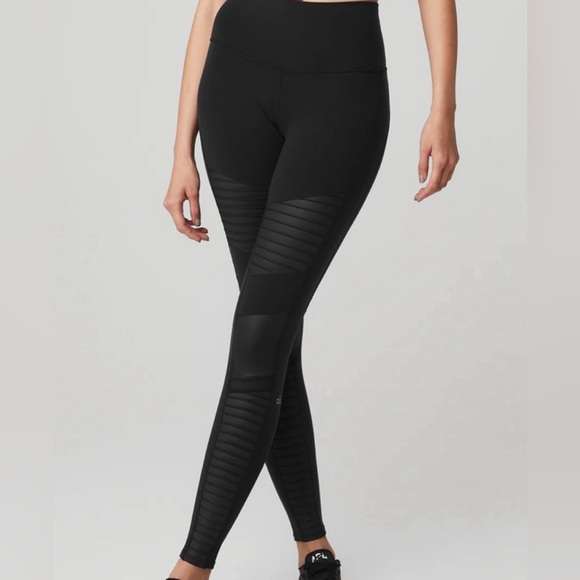 ALO Yoga Black High-Waist Leggings - Picture 2 of 12